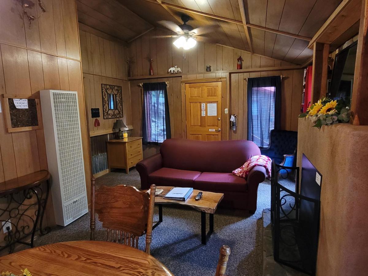 Sierra Blanca Cabins 호텔 루이도소 외부 사진